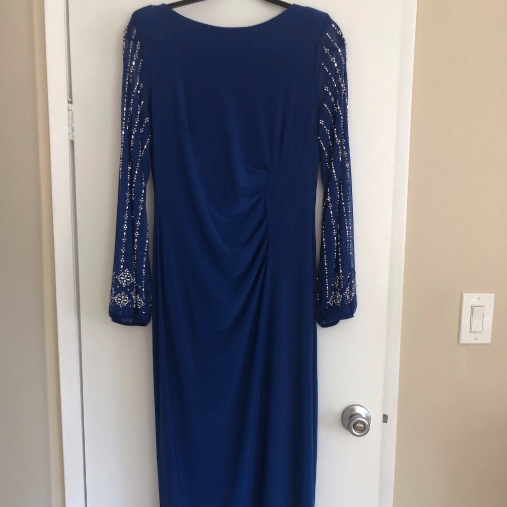 FORMAL LONG GOWN SIZE 10